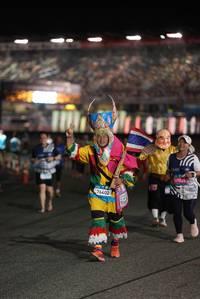 BIB: 76402, 47525
                            <button type="button" onclick="openModal(23005161)" class="btn btn-primary btn-sm float-right btn-popup" data-toggle="modal" data-target=".modal-high-quality">
                        <i class="fas fa-shopping-cart"></i> Add to Cart
                    </button>
                                            <button type="button" onclick="isThisMe(23005161, true)" class="btn btn-success btn-sm float-right btn-popup btn-isme hidden" data-toggle="tooltip" data-placement="bottom" title="นี่คือรูปของคุณใช่ไหม คลิกที่นี่เพื่อเอาเข้าอัลบั้ม">
                        <i class="fas fa-plus"></i> Add to album
                    </button>
                    <button type="button" onclick="isThisMe(23005161, false)" class="btn btn-warning btn-sm float-right btn-popup btn-isnotme hidden">
                        <i class="fas fa-ban"></i> Remove from album
                    </button>